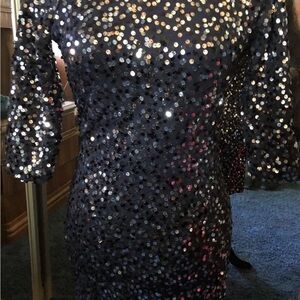 Forever 21 Black Stretch Open-back Sequined Dress With 3/4 Sleeves Size Small